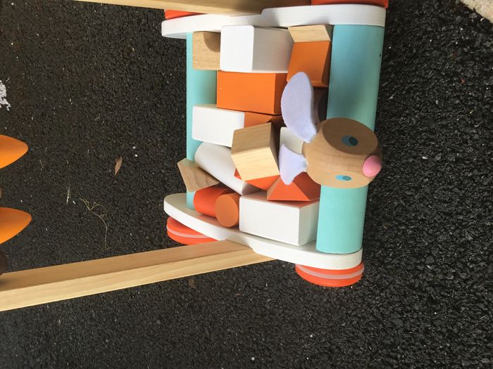Chariot bois avec cubes - photo numéro 3