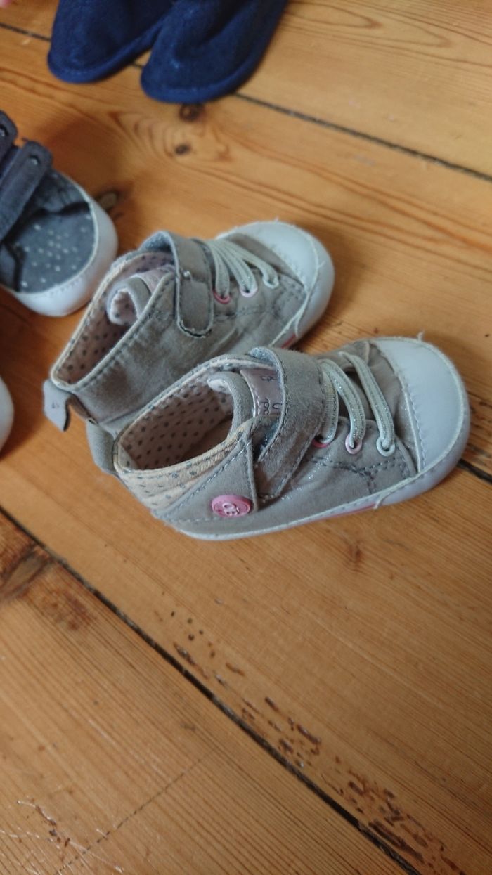 Lot chaussures bébé - photo numéro 5