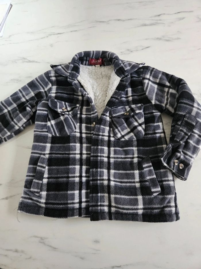Fartun veste chemise fourrée 9. 10 ans