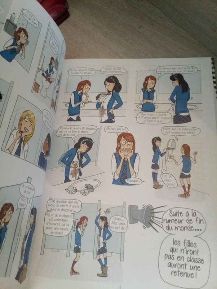 Lot de 4 grandes bd - photo numéro 7