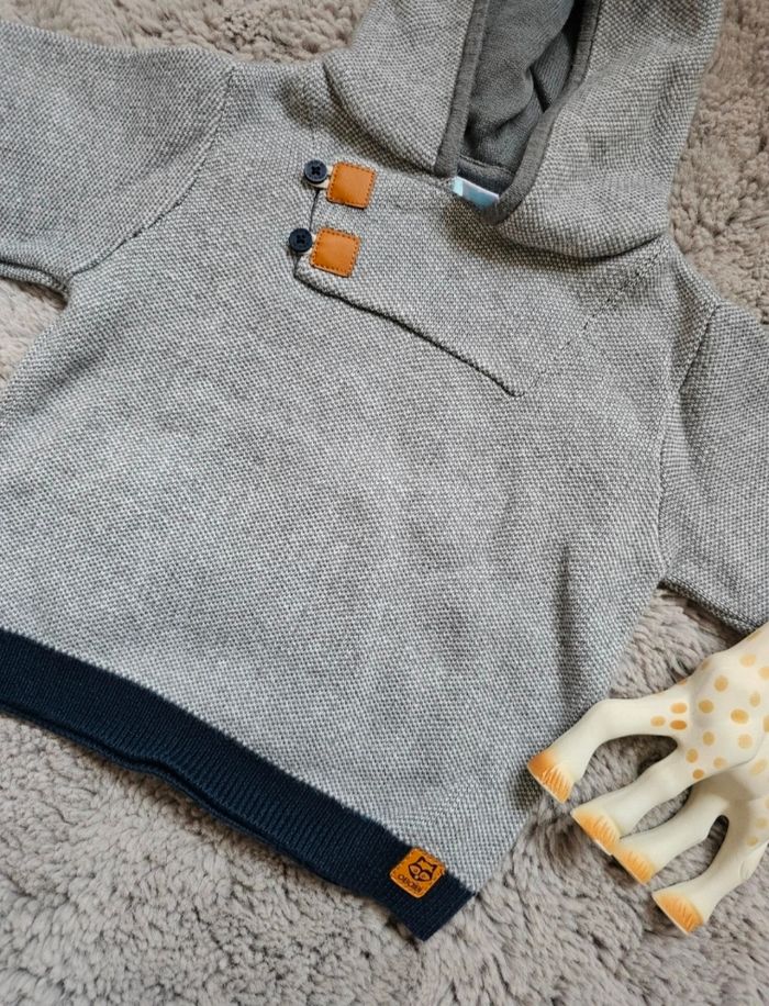 Pull neuf taille 6 mois - photo numéro 2