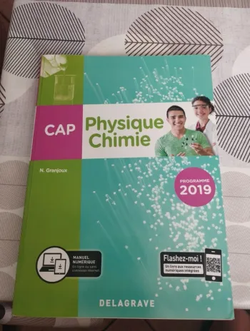 Livre CAP physique chimie