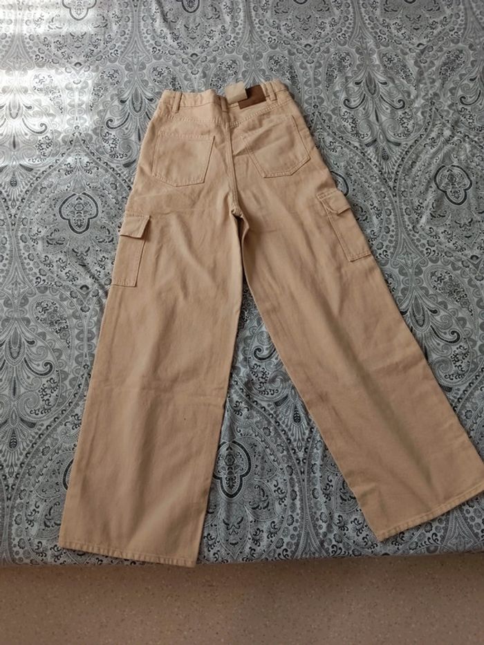 cargo beige Kiabi - photo numéro 2