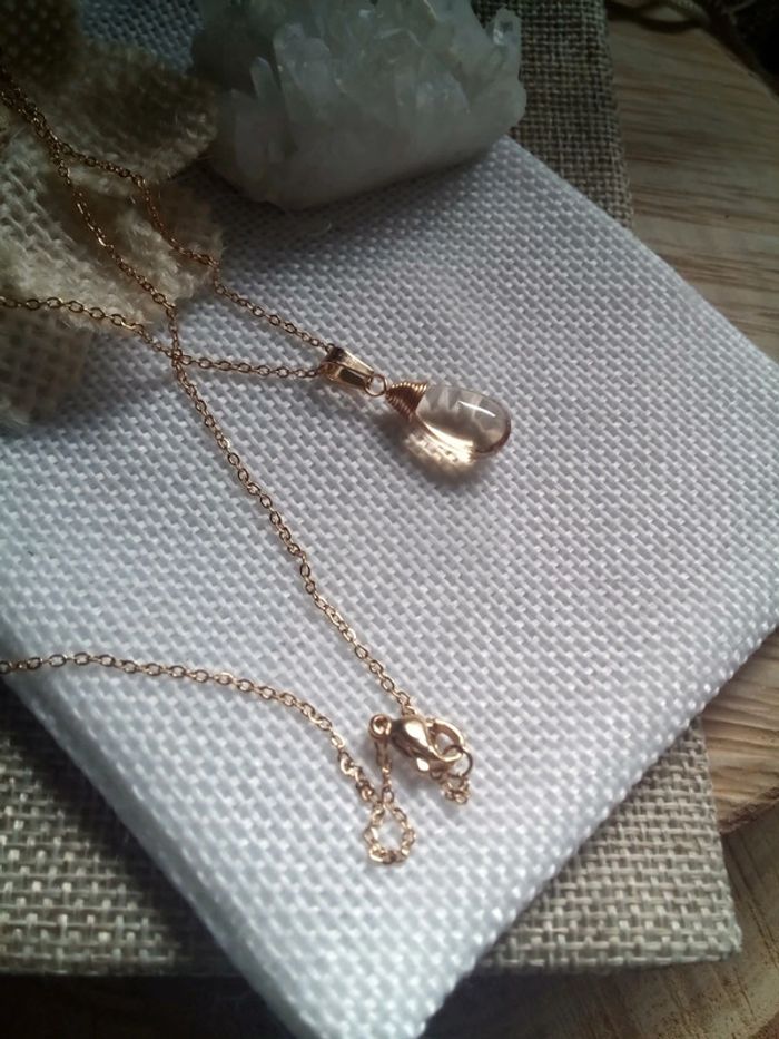 Collier goutte de champagne - photo numéro 3