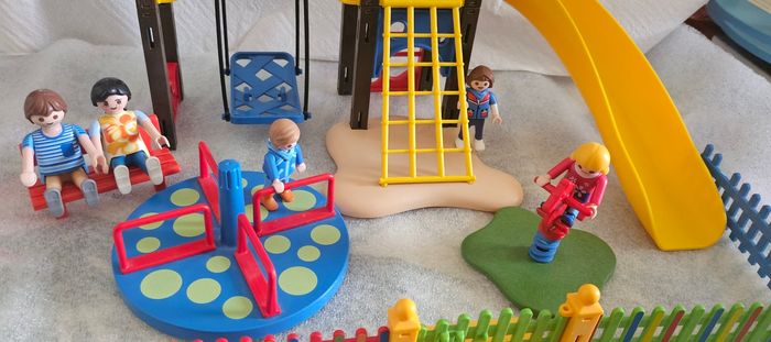 Parc de jeux playmobil toboggan jaune - photo numéro 2