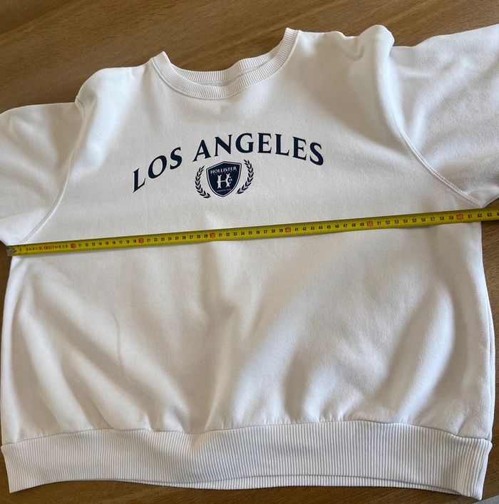 Sweat blanc sérigraphie « Los Angeles » bleu marine Hollister taille M - photo numéro 3