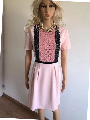 Robe rose et noire neuve à manches courtes Morgan taille 40 (valeur 75€)