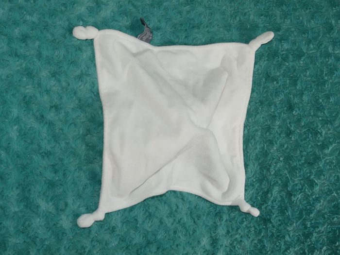 Doudou plat chat/ours, Orchestra, blanc coeur doré 😺 tbe - photo numéro 3