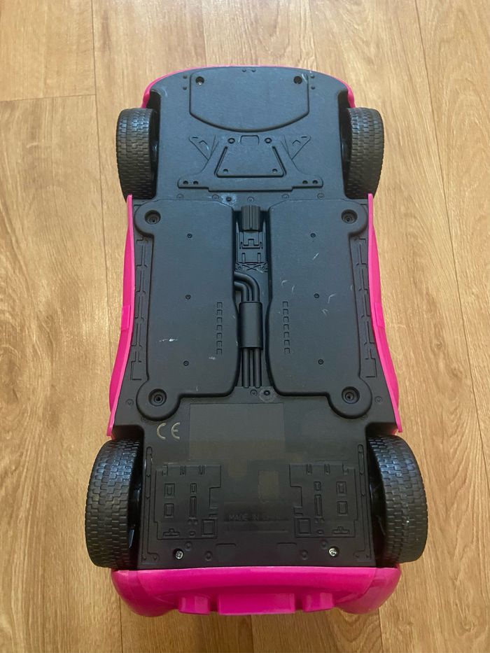 Voiture décapotable Barbie - photo numéro 9