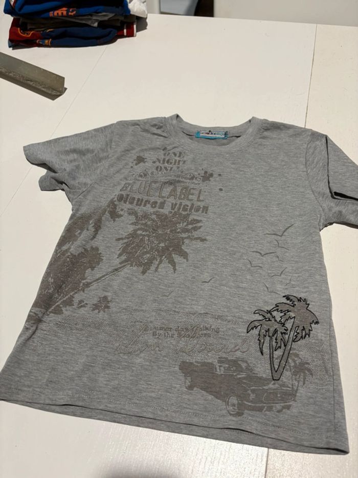 Lot de 5 tshirts 10 ans - photo numéro 6