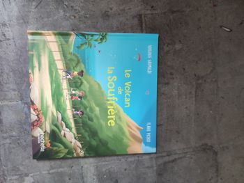 Livre happy meal mac Donald's merveilles de France