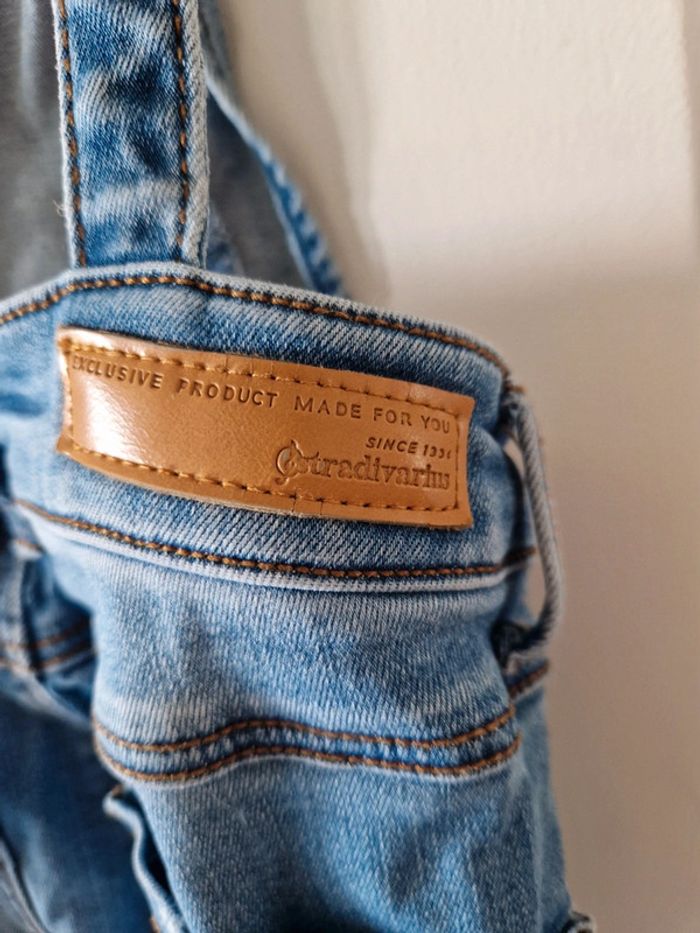 Salopette en jean stradivarius taille 36 S blei - photo numéro 4
