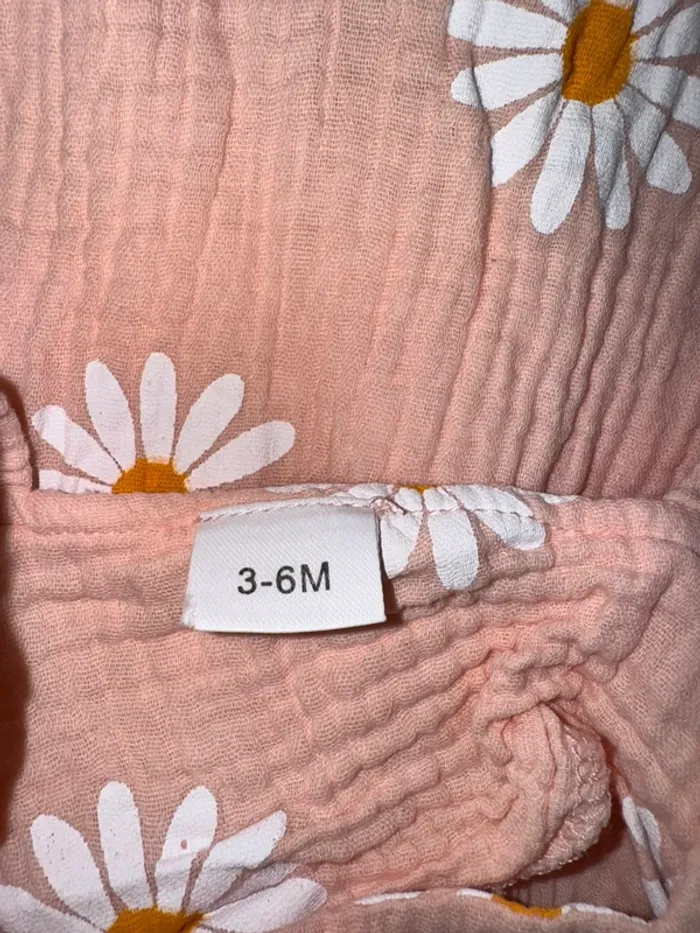 Salopette fleurs - photo numéro 3