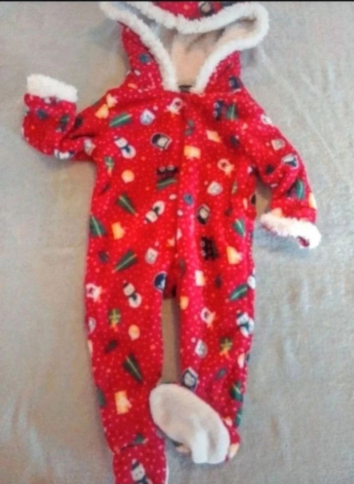 Pyjama /surpyjama mixte capuche polaire bien chaud - photo numéro 2