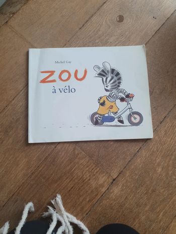 Livre zou à velo