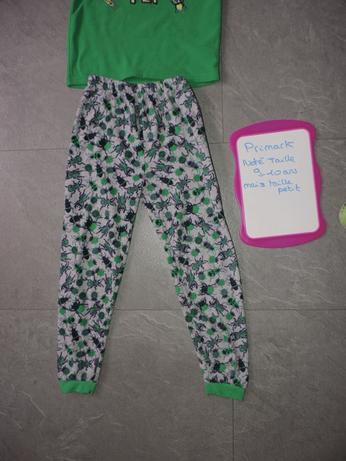 pyjama primark noté taille 9-10 ans mais taille petit - photo numéro 3
