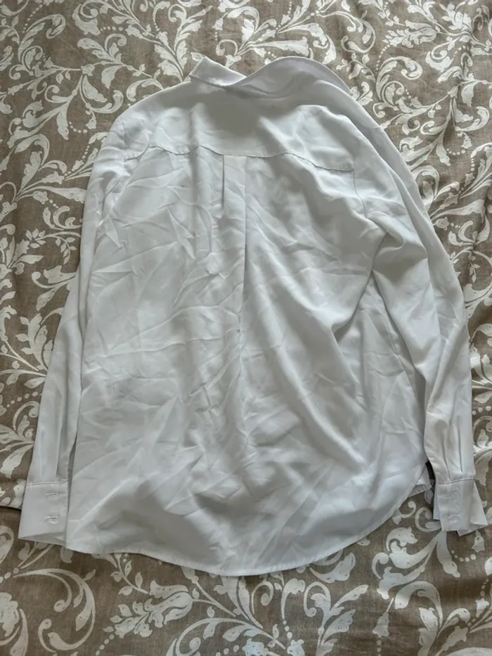 Chemise blanche H&M taille 40 - photo numéro 2