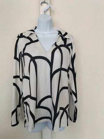 Blouse à col dessin géométrique