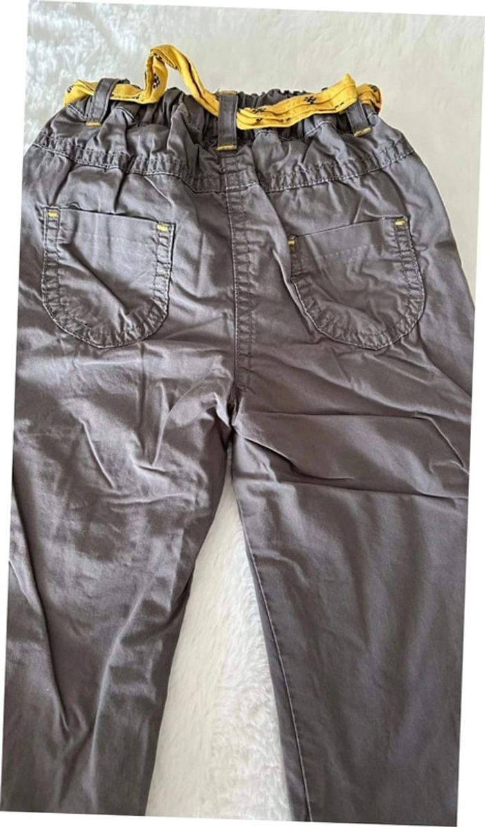 Pantalon fille 2 ans - photo numéro 4