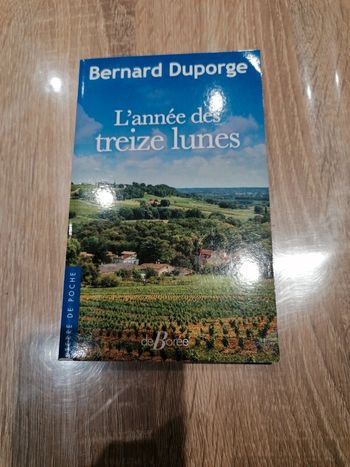 Livre terre de poche l'année des treize lunes Bernard Duporge