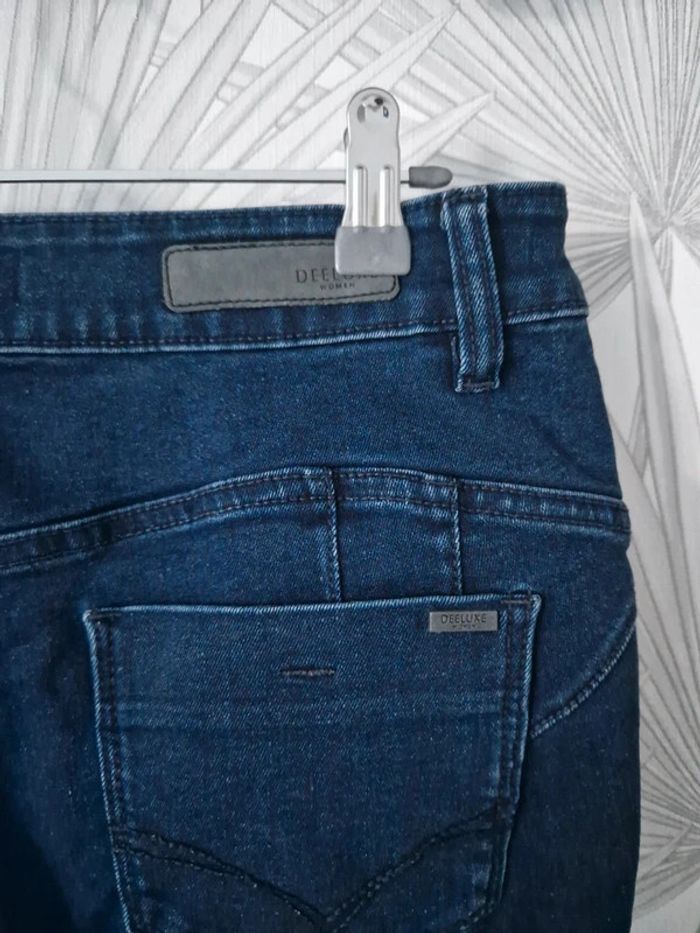Joli jean Push Up taille 36 deeluxe - photo numéro 3
