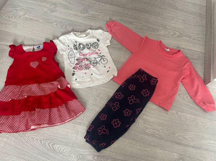 lot vêtement bb fille 18 mois
