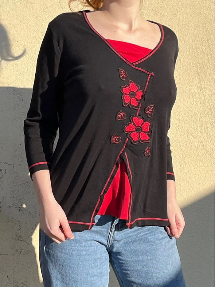 Haut manches 3/4 avec fleurs, 100% coton - rouge et noir - photo numéro 5