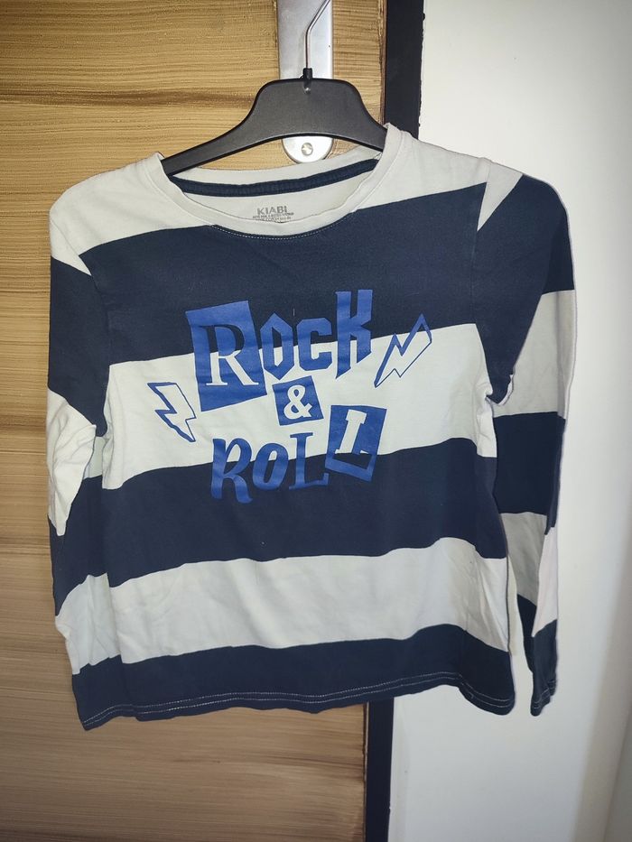 Lot hauts 10 ans - photo numéro 6