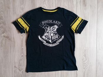 Tee shirt Cyrillus 
Collection Harry Potter 
Taille 14 ans
Très bon état