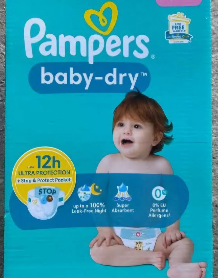 70 Couches Pampers baby dry taille 4