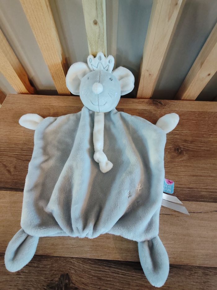 Souris gris couronne sucre d orge