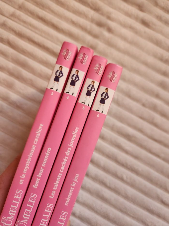 📚 Lot de 4 tomes – Série Les Jumelles (Bibliothèque Rose) - photo numéro 3