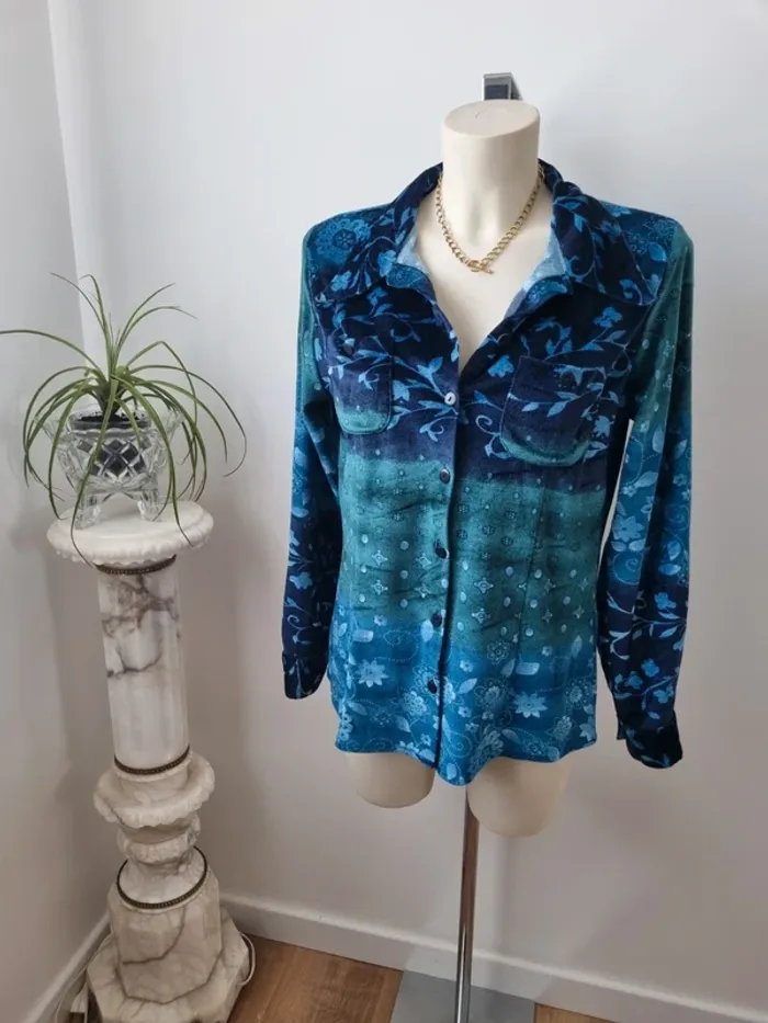 Chemise dégradé bleu vert Année '70