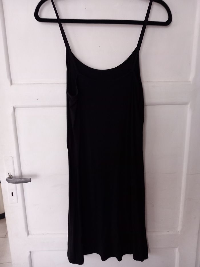 Robe noir taille 38 - photo numéro 2