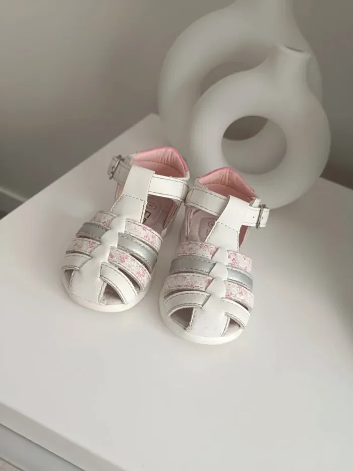 Sandales bébé fille