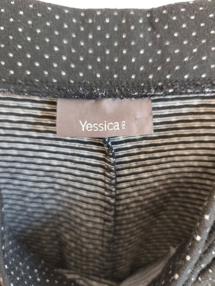 Yessica – Jupe noire à pois XS avec ceinture nouée - photo numéro 3