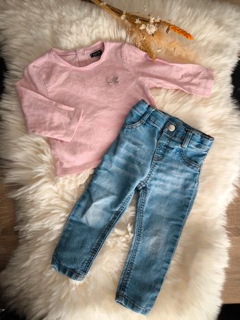 🩷 Joli ensemble Kiabi en 9 mois 🩷