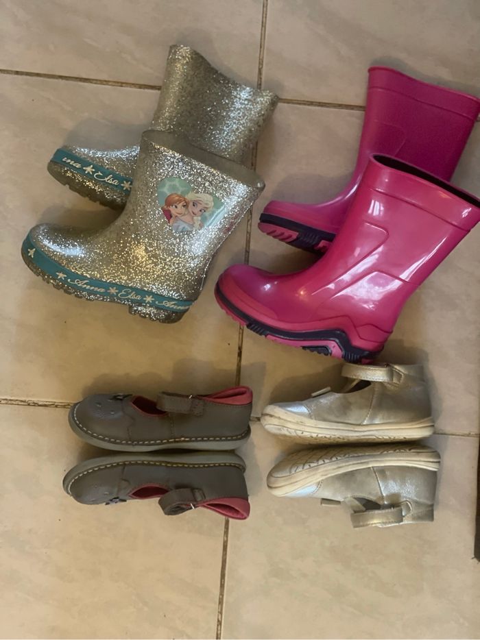 Bottes fille taille 26 - photo numéro 2