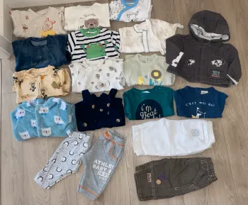 lot vêtement bb garcons.