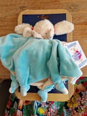 Doudou plat réversible ajena poupée