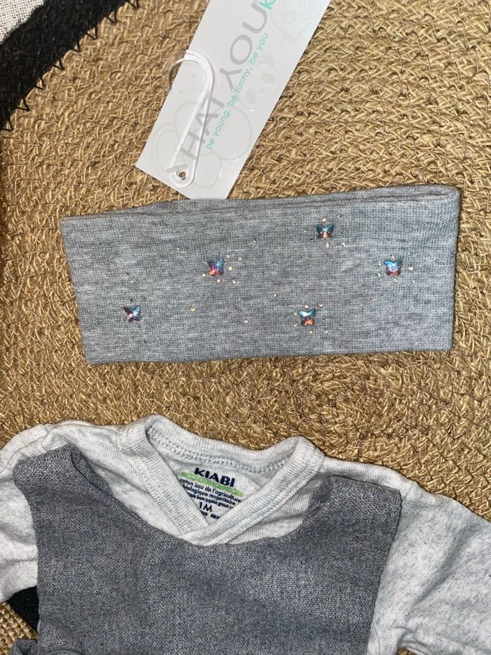 Ensemble robe 1 mois - photo numéro 2