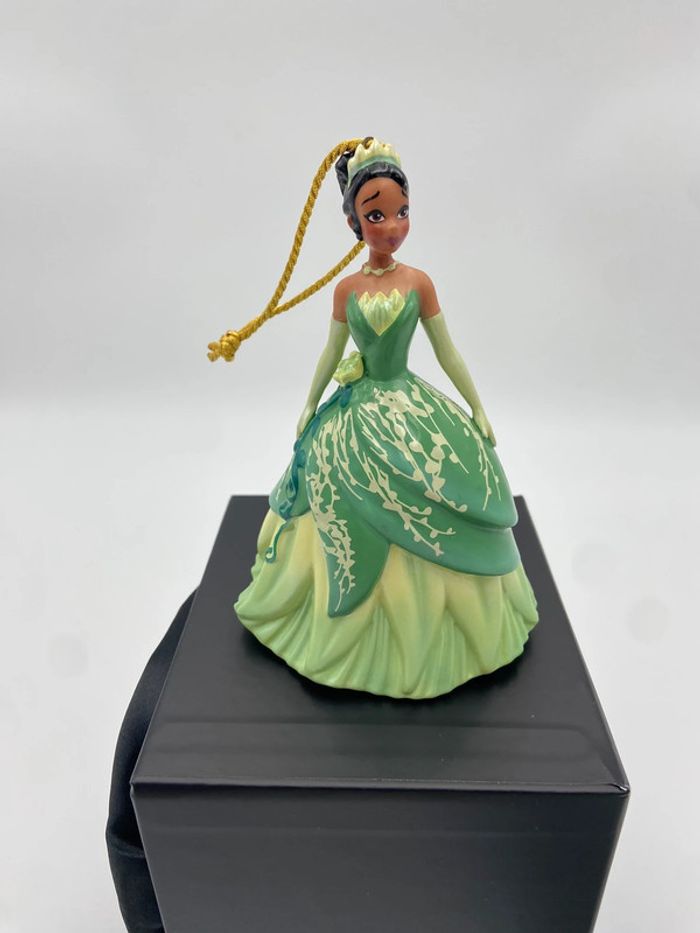 Disney Princess Tiana Ornament Figure 2023 Porcelain Holiday - photo numéro 3