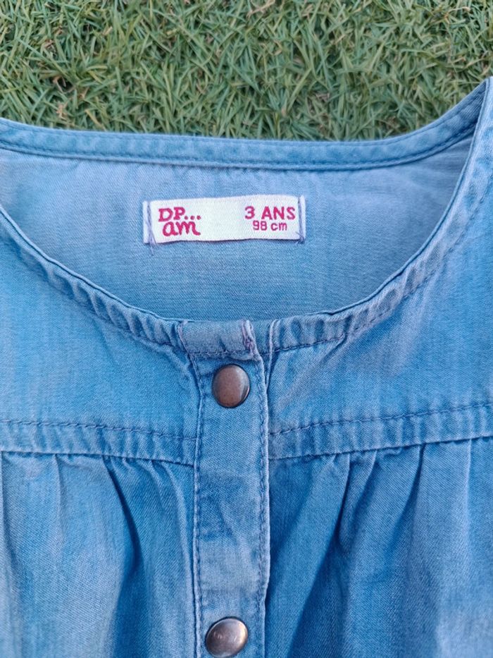 Belle petite combi short en jeans - photo numéro 2