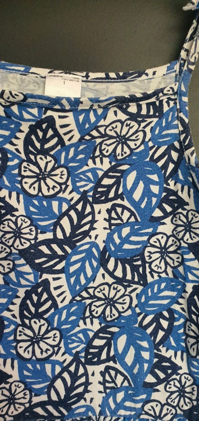 Robe fleurs feuillage. 6/7ans - photo numéro 2
