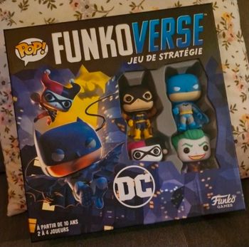 Jeu de stratégie funkoverse pop dc comics