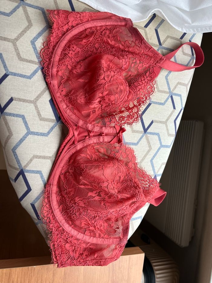 Soutien gorge - photo numéro 2