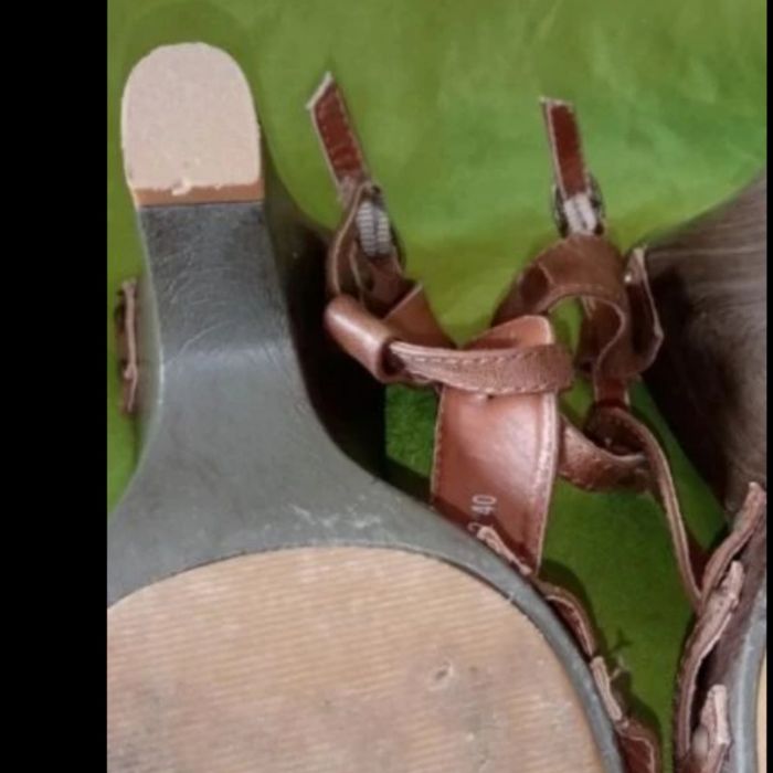 🖤 CHAUSSURES A LANIERES MARRON 👠 POINTURE 40. IDEAL. - photo numéro 6