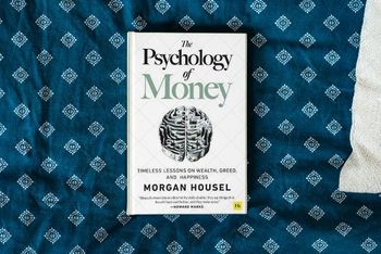 🚨L📖vre {PDF} Non-physique🚨The Psychology of Money by Morgan Housel