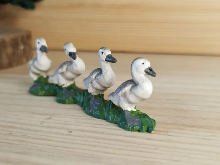 Schleich Cygnons Figurine animal de la campagne - photo numéro 2