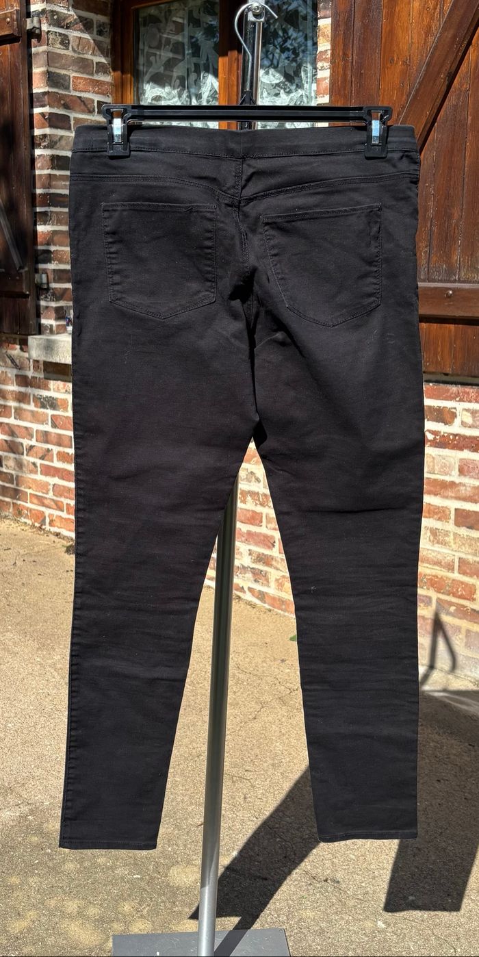 👖 Jean stretch noir H&M – Taille 42 - photo numéro 3